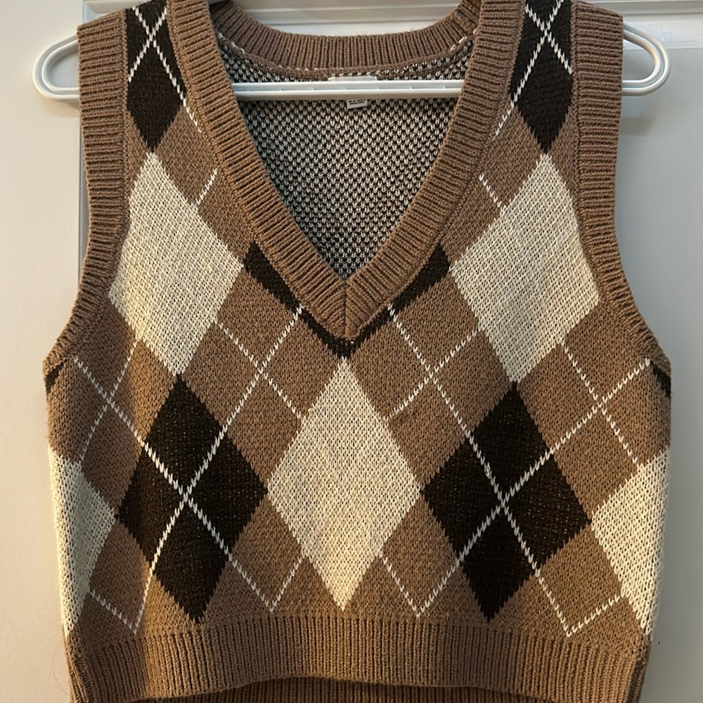 Super new never worn fall staple